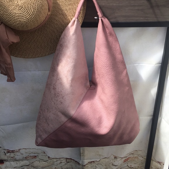 Chic New Vegan Leather Tote Bag - Picture 3 of 11